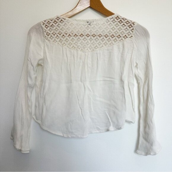 Charlotte Russe Peasant Blouse Top Shirt White Small Button Up Flowy Bell Sleeve - Picture 2 of 6